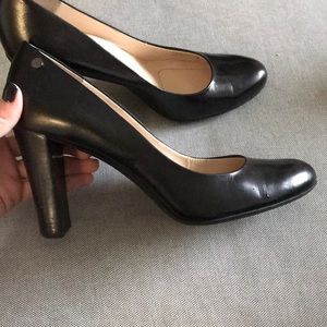 Calvin Klein heels, excellent condition